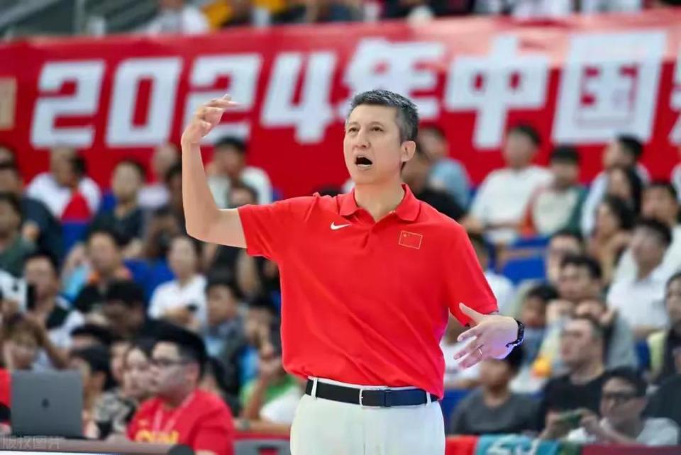 其实跟CB, 瀚森和王俊, 考察队员 其实跟CB, 瀚森和王俊, 考察队员