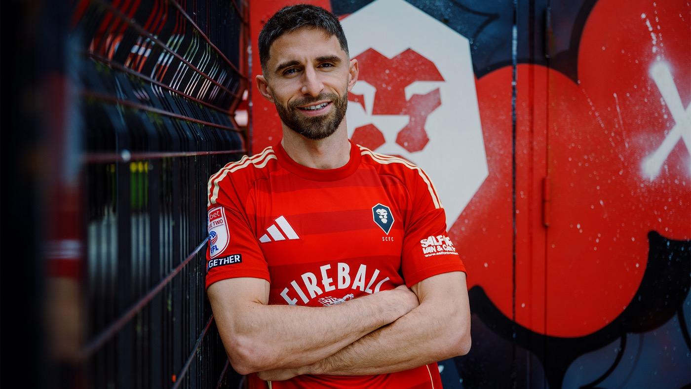 由于前锋杰 由于前锋杰